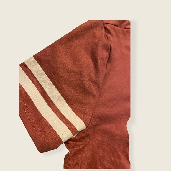 This dress is a whole Vibe “Chillin” size large - Picture 2 of 4